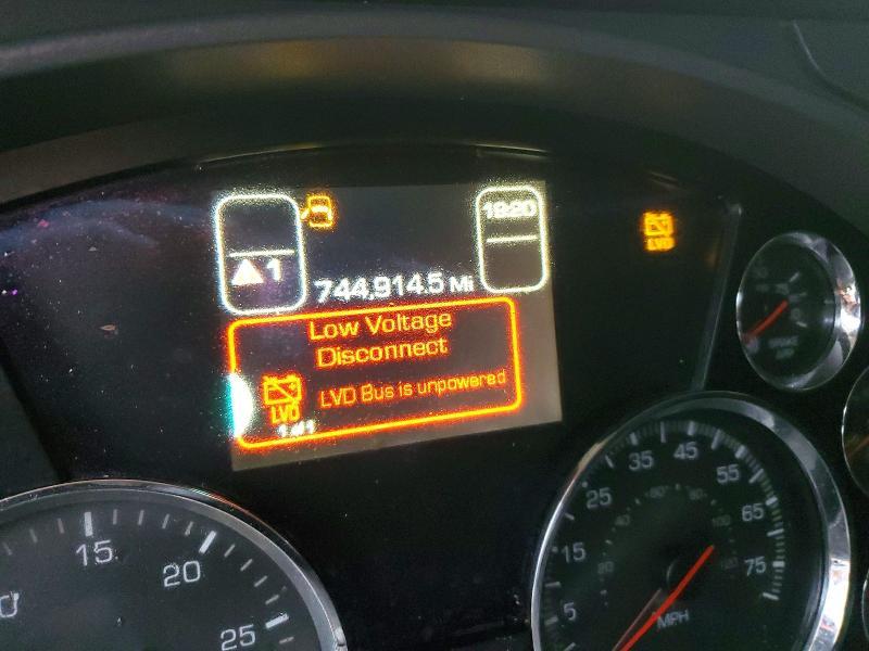 2020 Kenworth T680 Semi Truck