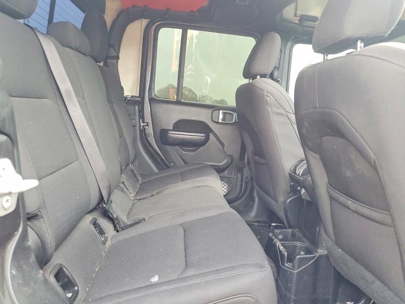 2021 Jeep Gladiator Sport