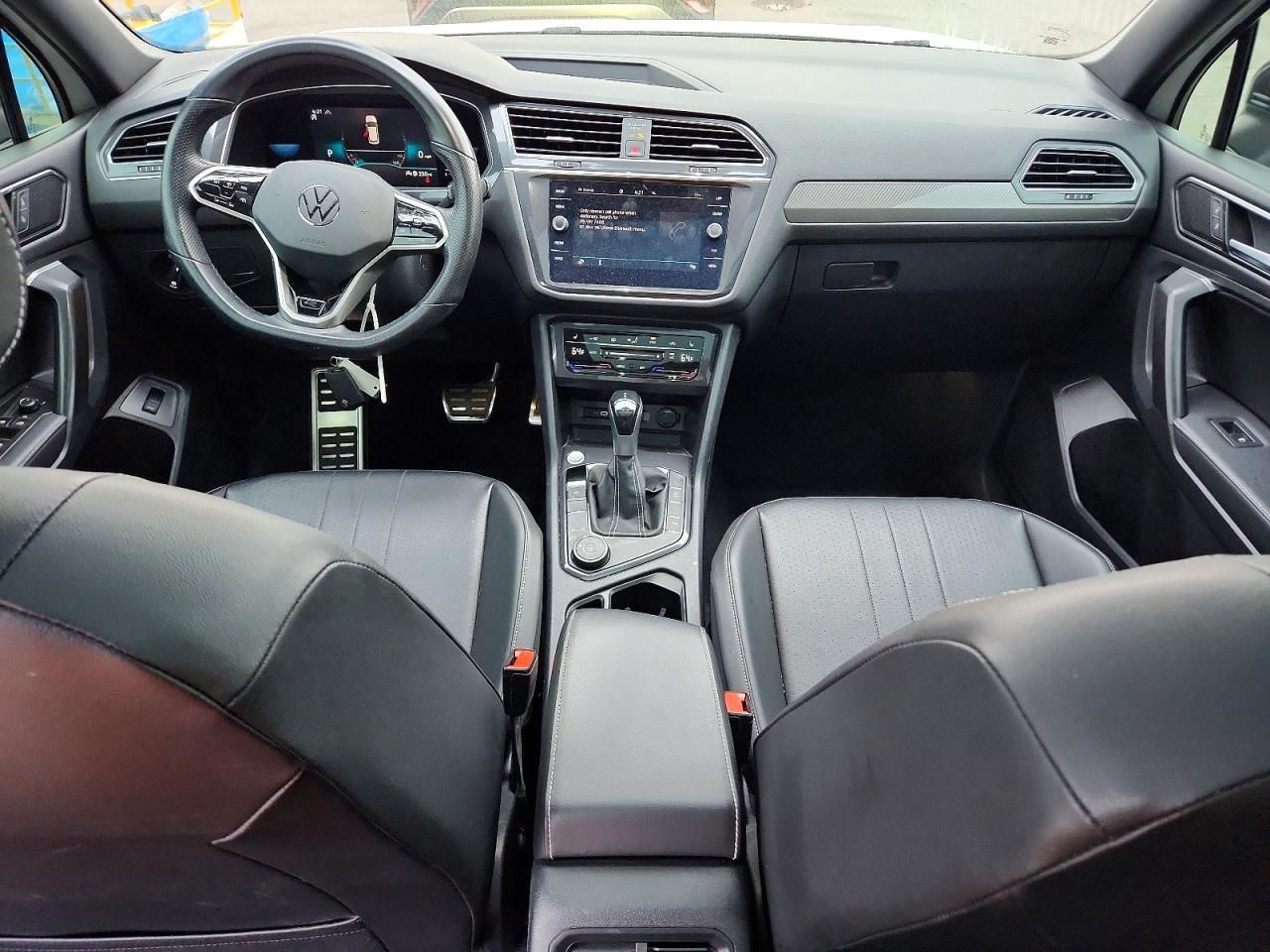 2022 Volkswagen Tiguan se R-line Black