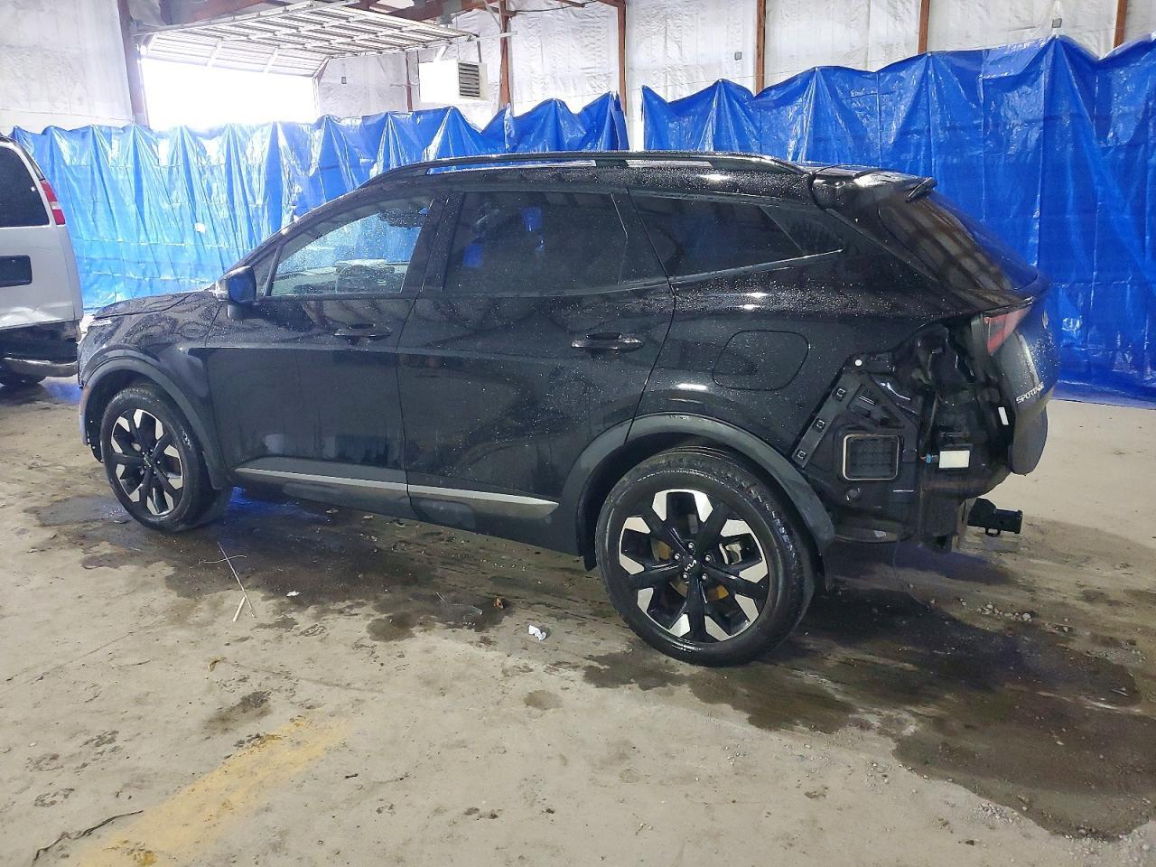 2023 KIA Sportage x Line