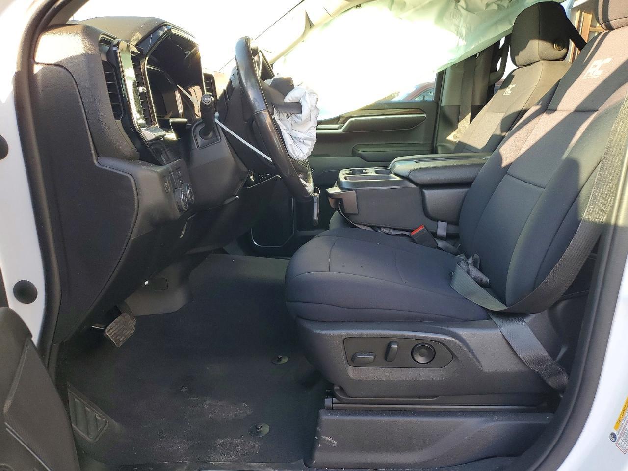 2022 Chevrolet Silverado C1500 LT