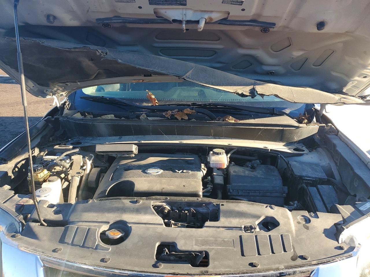 2014 Nissan Pathfinder s