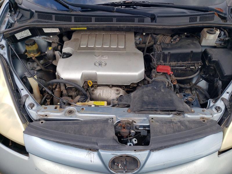 2010 Toyota Sienna ce