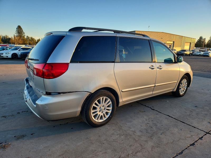 2007 Toyota Sienna xle