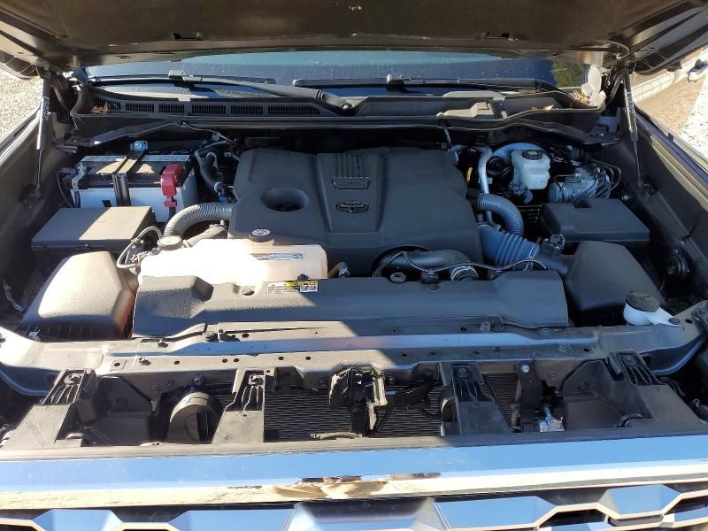 2024 Toyota Tundra Crewmax Platinum