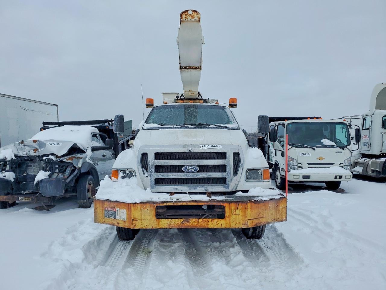 2011 Ford F750 Super Duty Bucket Truck