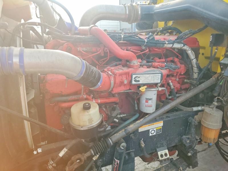 2018 Peterbilt Tractor 2018 Peterbilt 389 Truck Cab AND Chassis