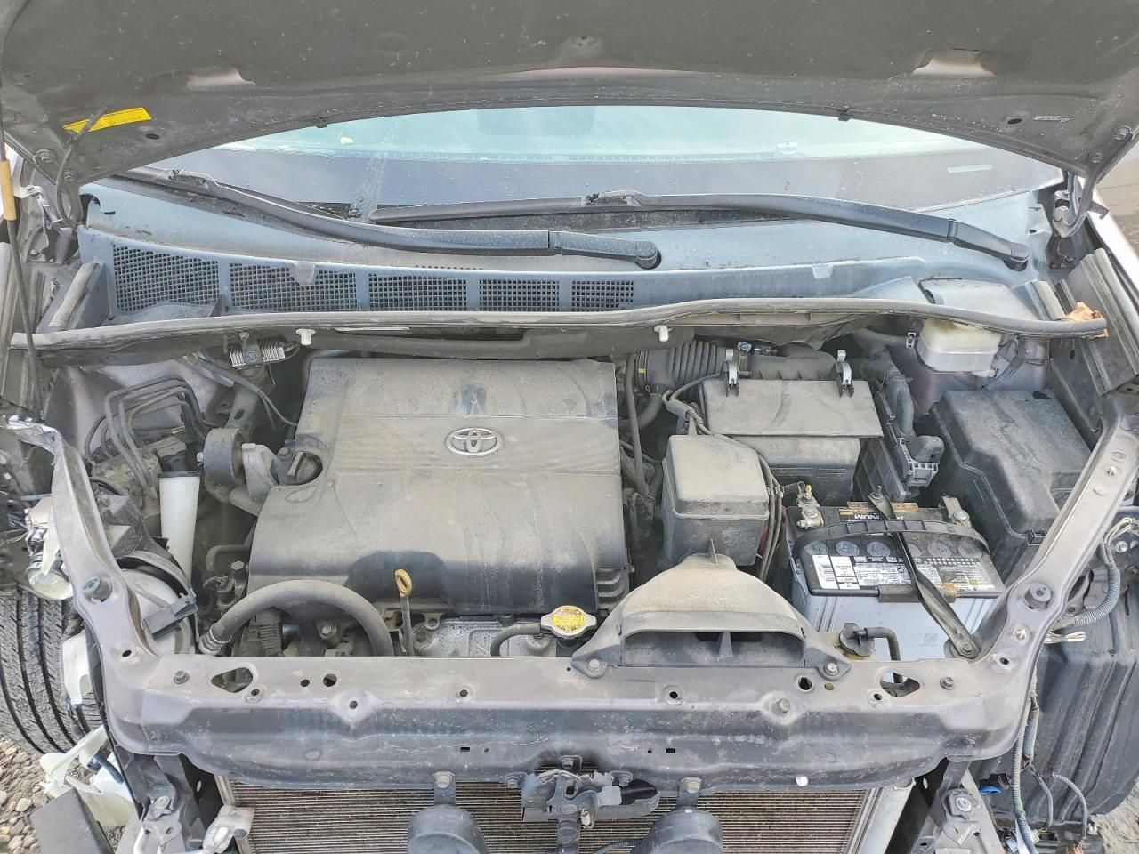 2013 Toyota Sienna le