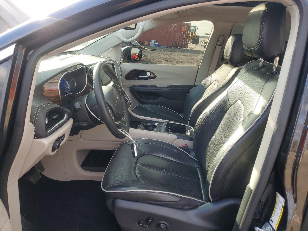 2022 Chrysler Pacifica Hybrid Limited