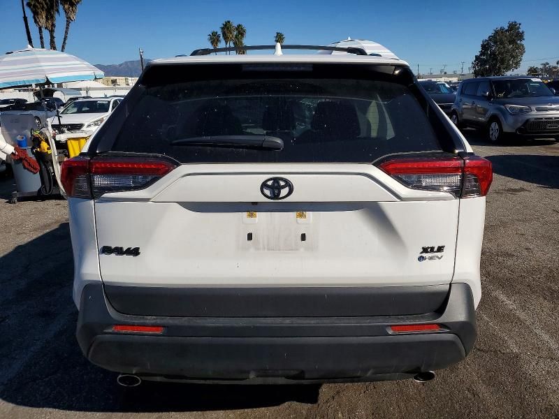 2025 Toyota Rav4 xle