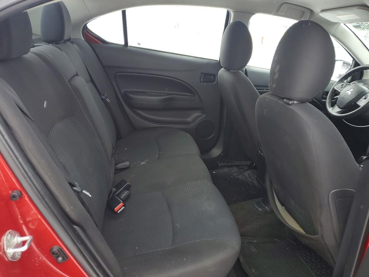 2019 Mitsubishi Mirage G4 es