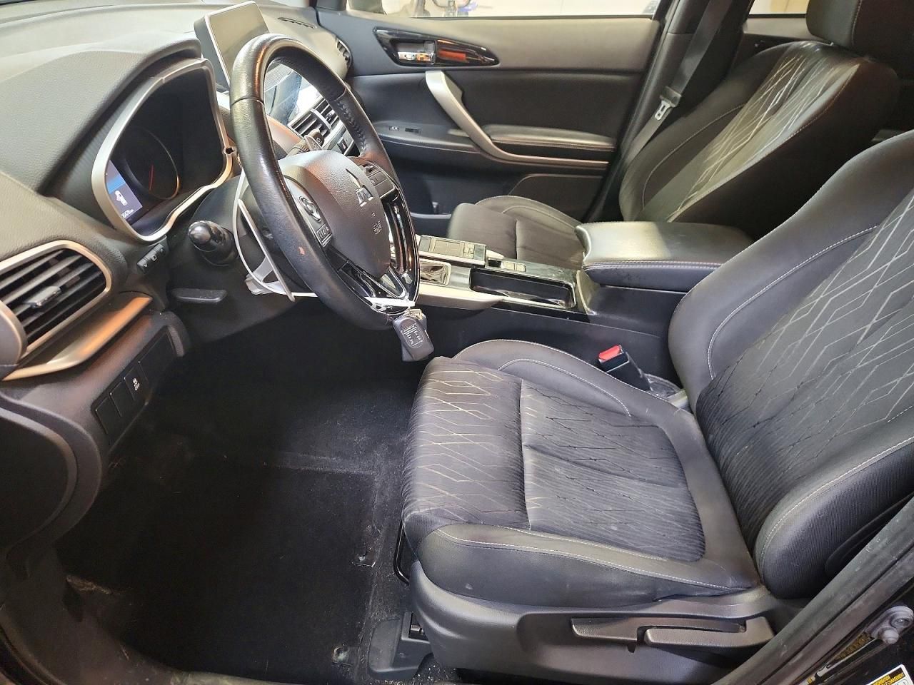 2020 Mitsubishi Eclipse Cross le