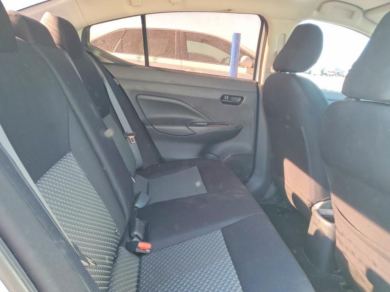 2020 Nissan Versa s