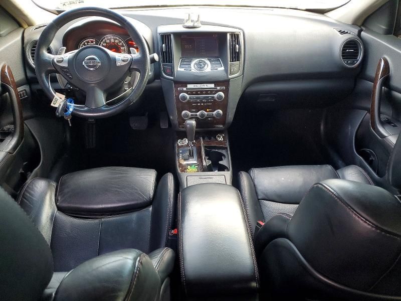 2009 Nissan Maxima s