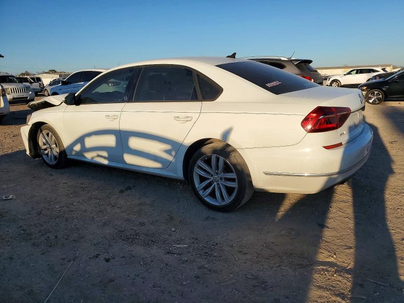 2019 Volkswagen Passat Wolfsburg