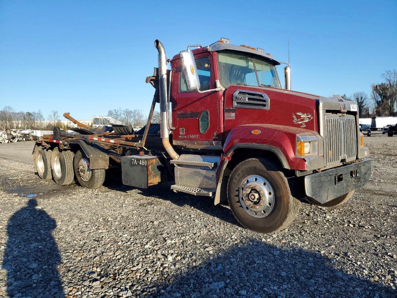 2021 Western Star Roll-OFF Container Truck