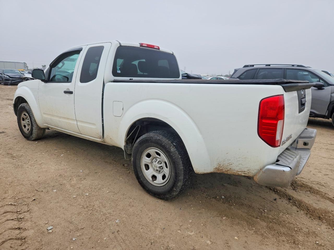 2016 Nissan Frontier s