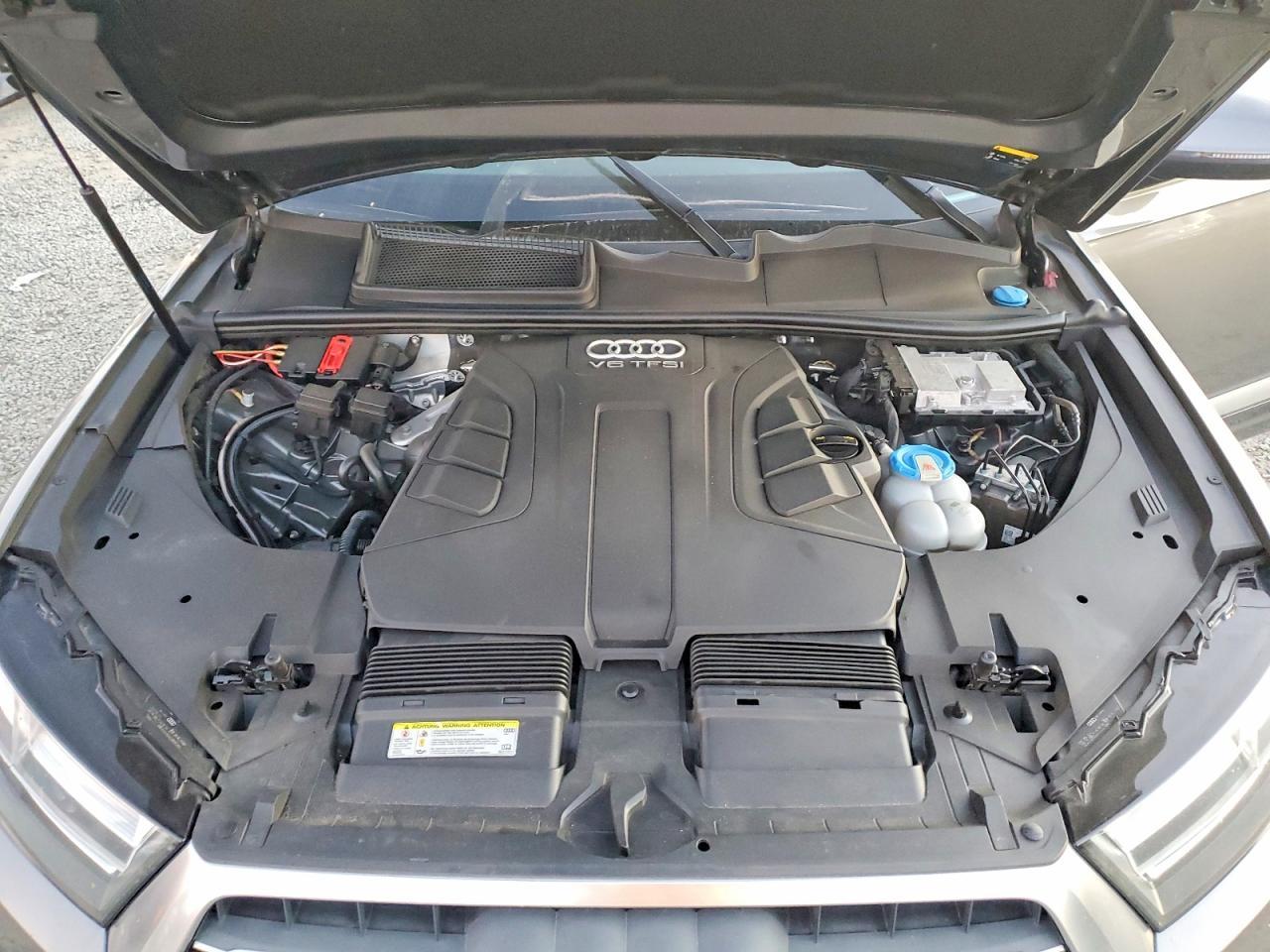2017 Audi Q7 Premium Plus