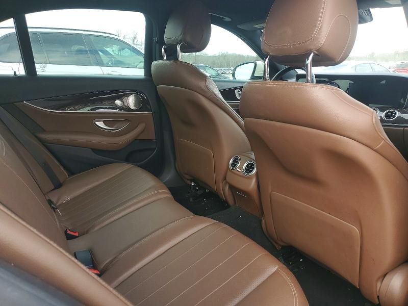 2017 Mercedes-Benz E 300