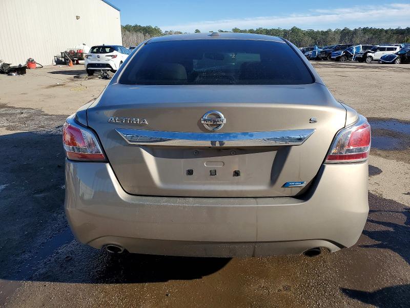 2014 Niss Altima s