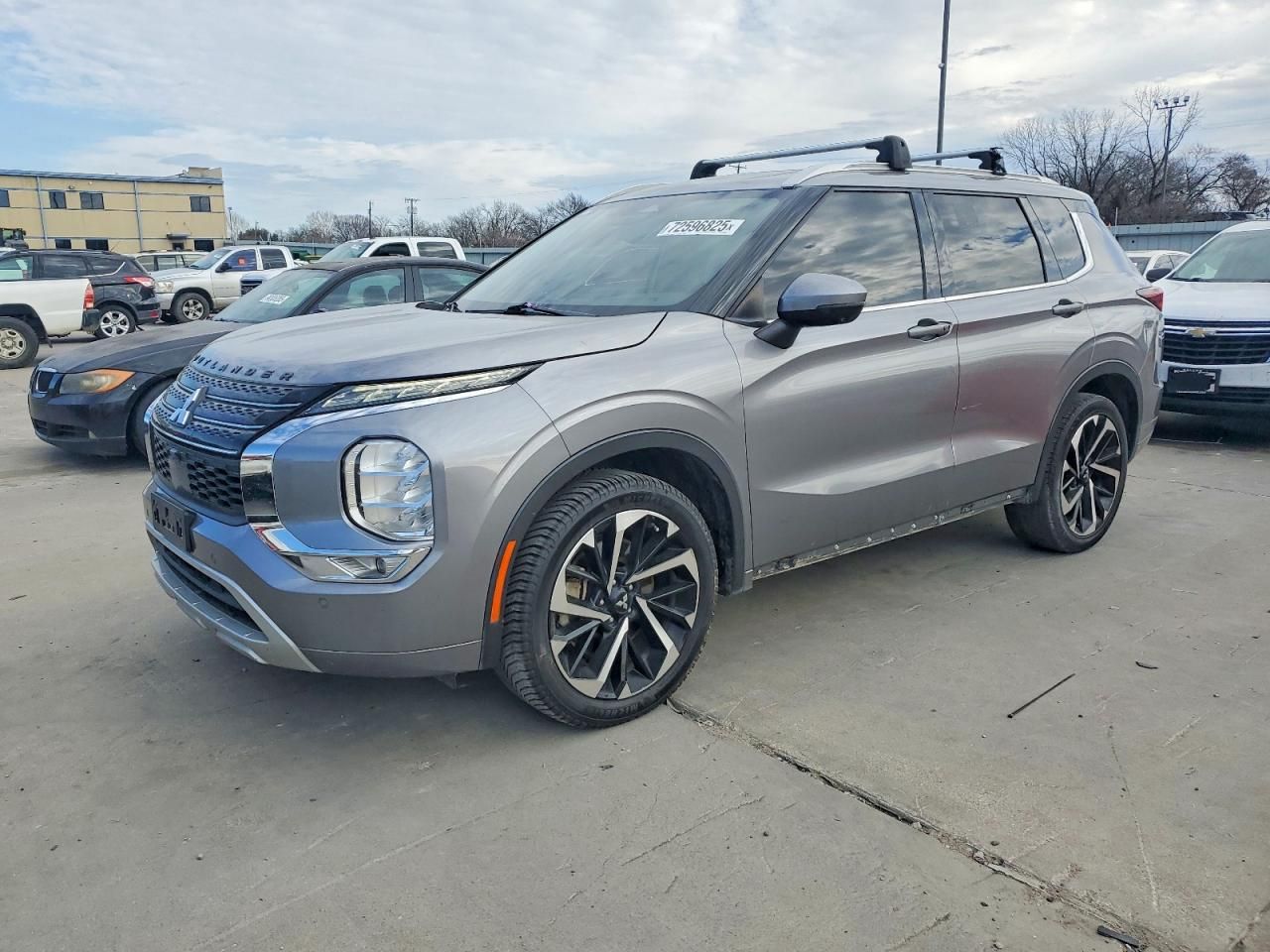 2022 Mitsubishi Outlander sel