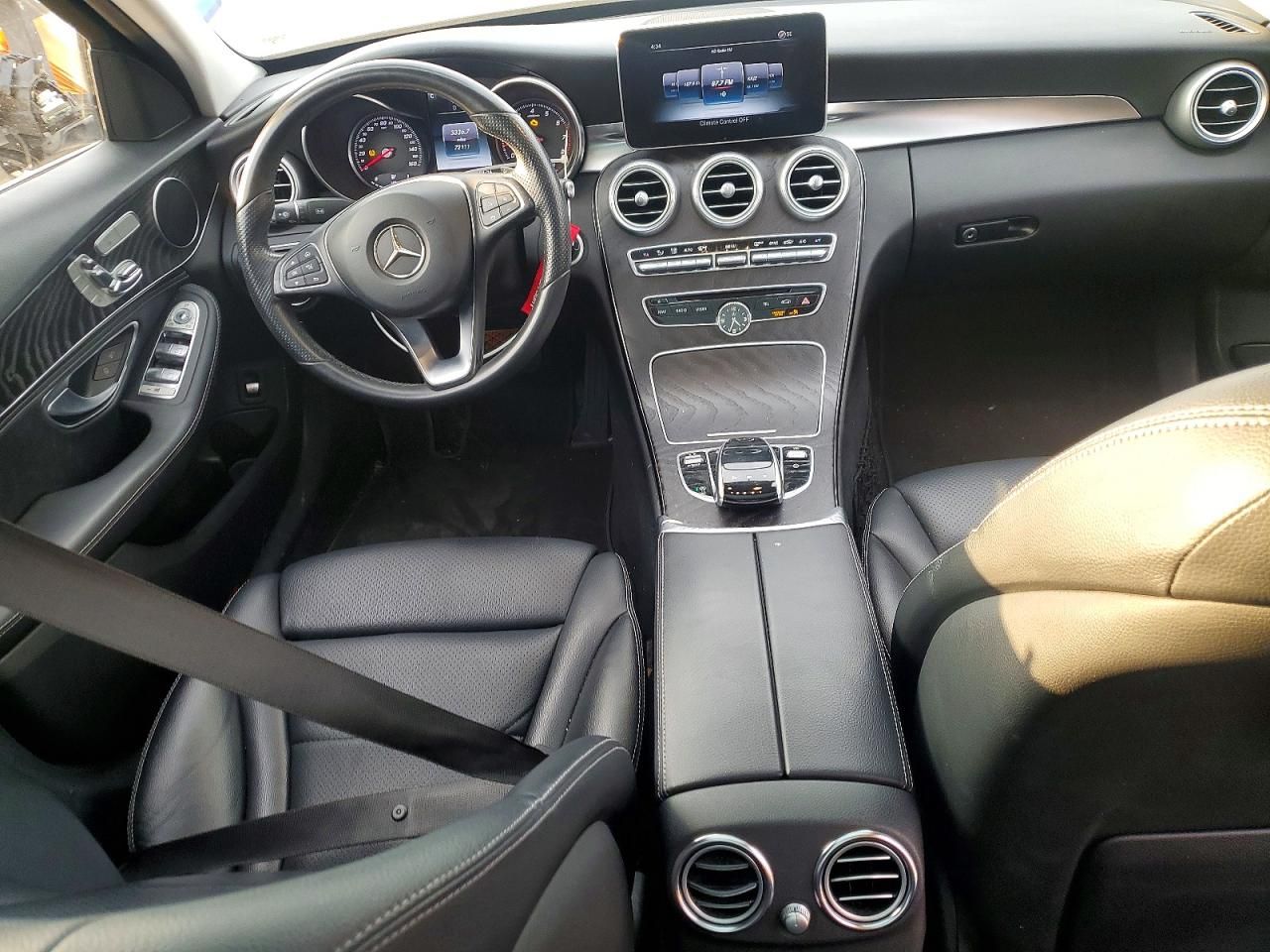 2016 Mercedes-Benz C300