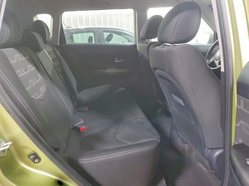 2013 KIA Soul +