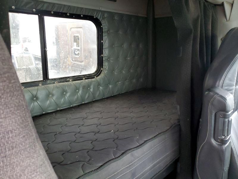 2015 Westenstar 2015 Western Star 4900 Semi Truck