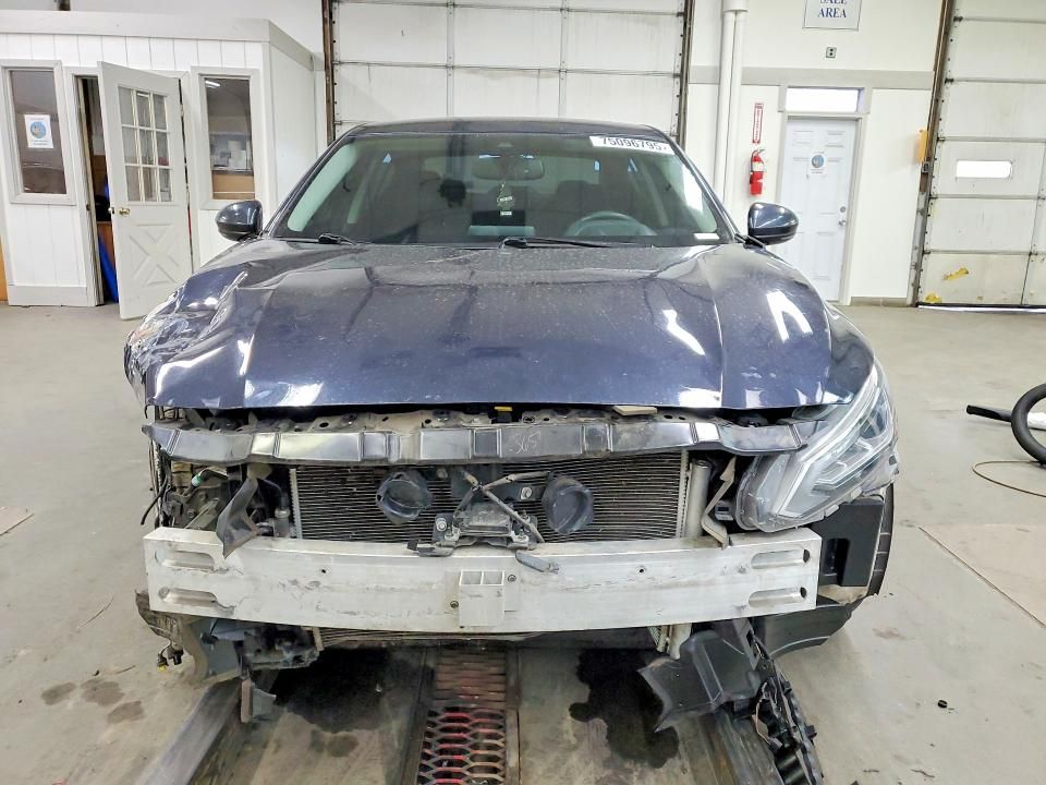 2020 Nissan Altima sl