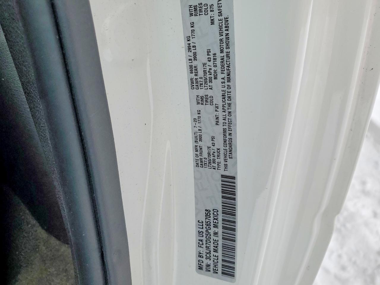 2023 Dodge RAM 1500 Refrigerated BOX Truck