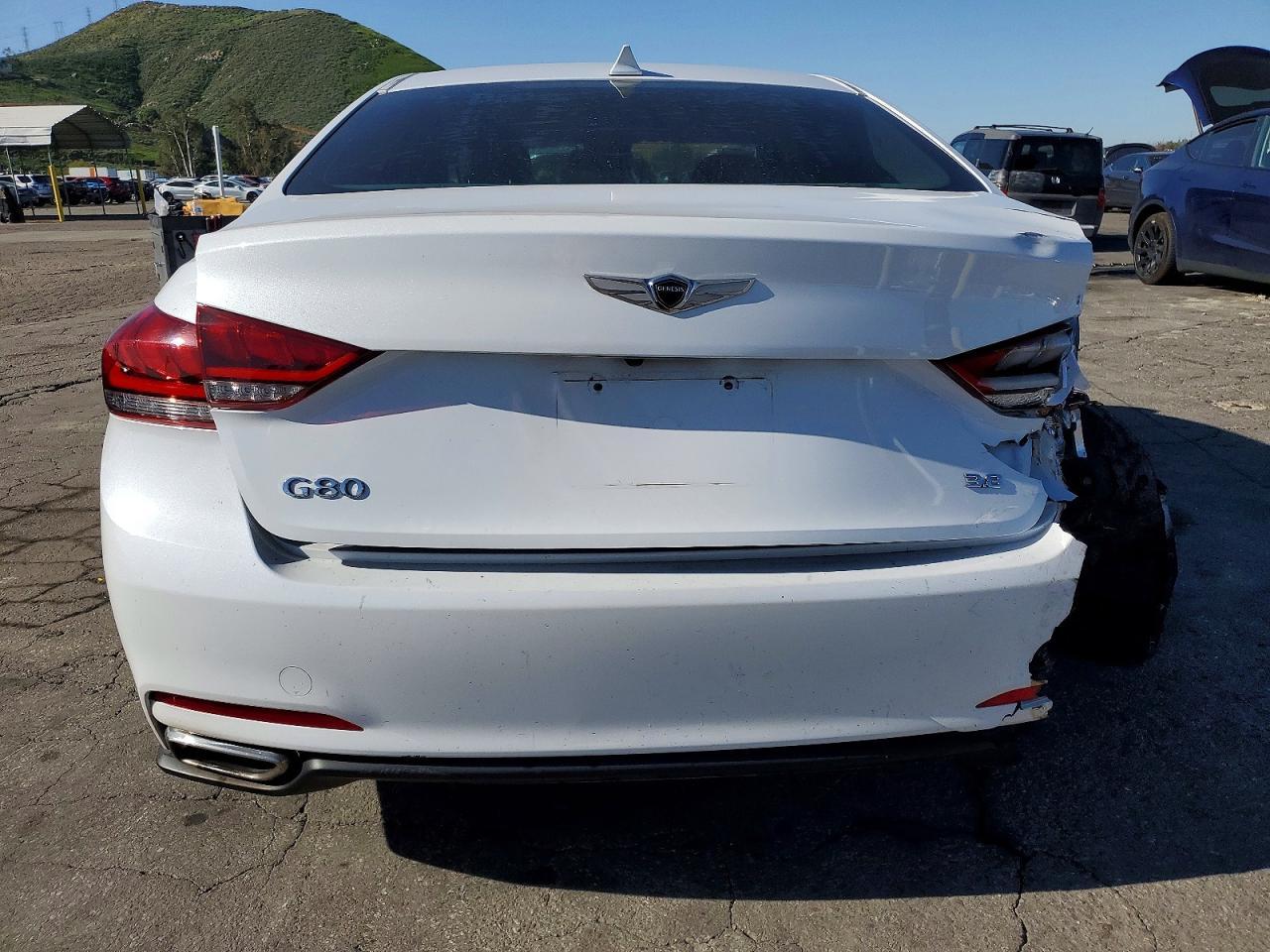 2017 Genesis G80