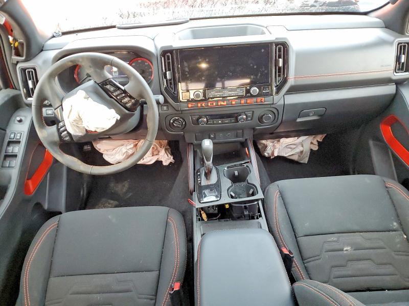 2025 Nissan Frontier s