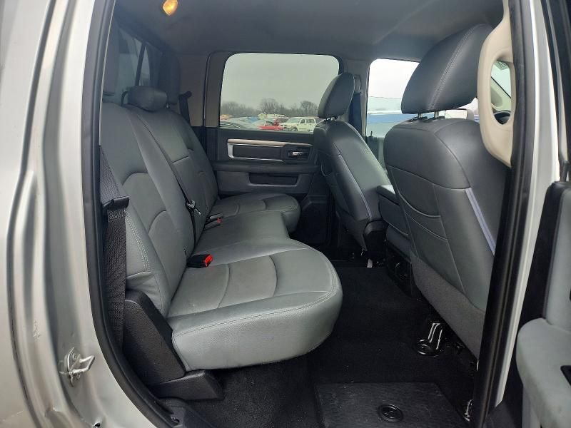 2016 Dodge Ram 2500 slt