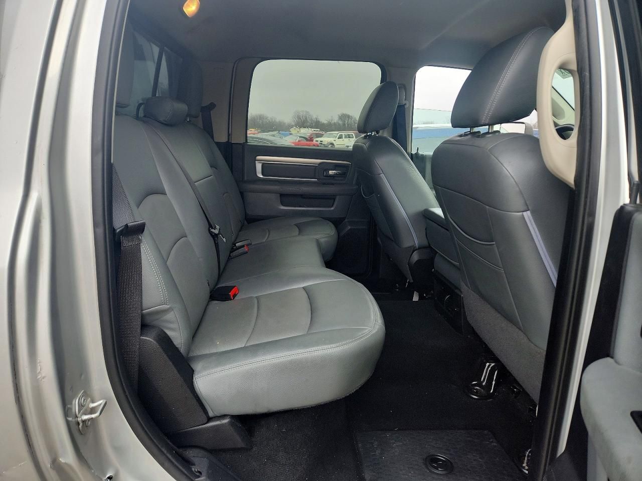 2016 Dodge Ram 2500 slt