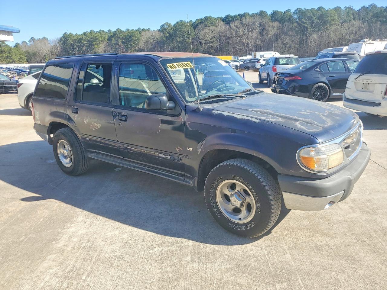 1999 Ford Explorer