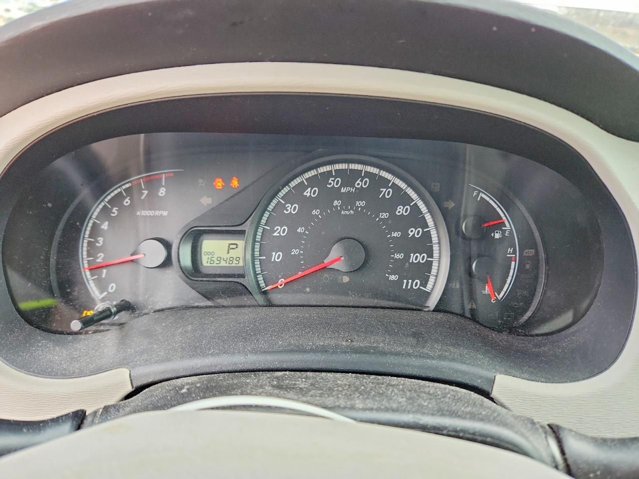 2011 Toyota Sienna le