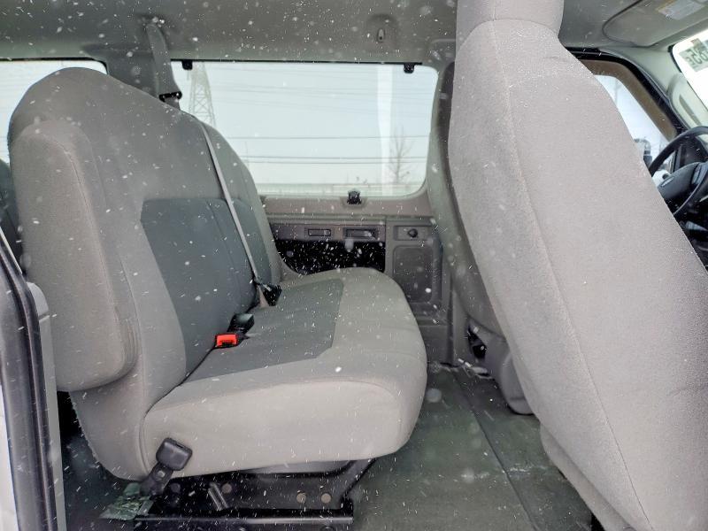 2012 Ford Econoline E350 Super Duty Wagon