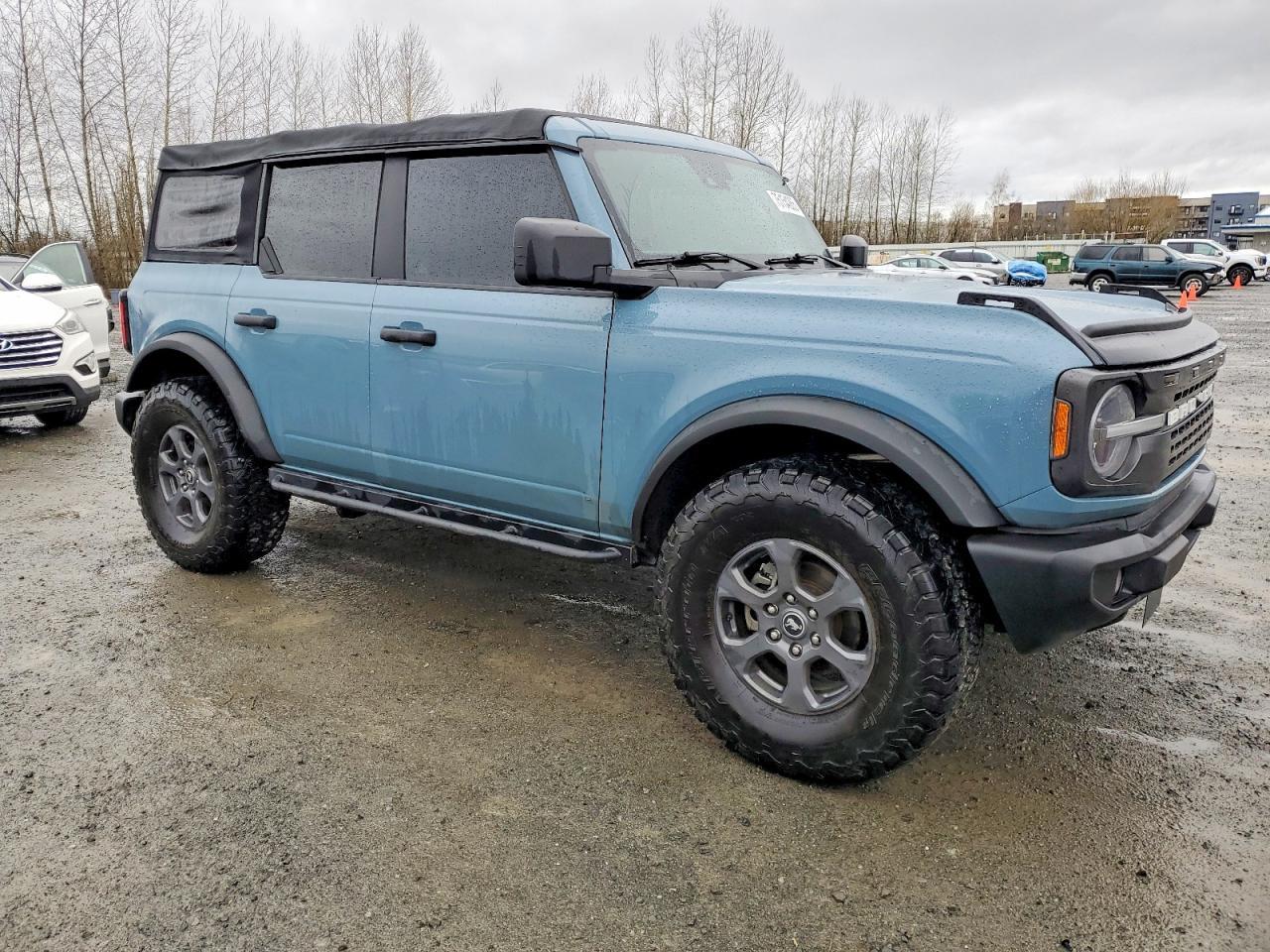 2022 Ford Bronco Base