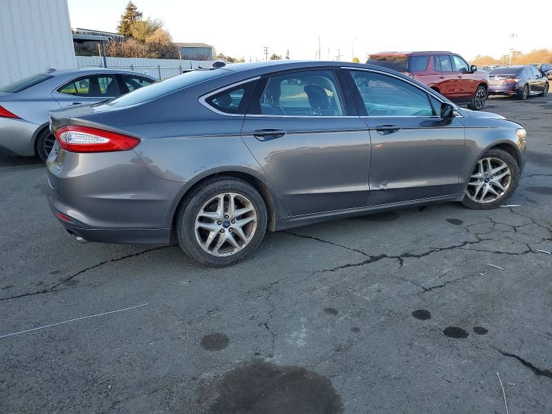 2014 Ford Fusion se