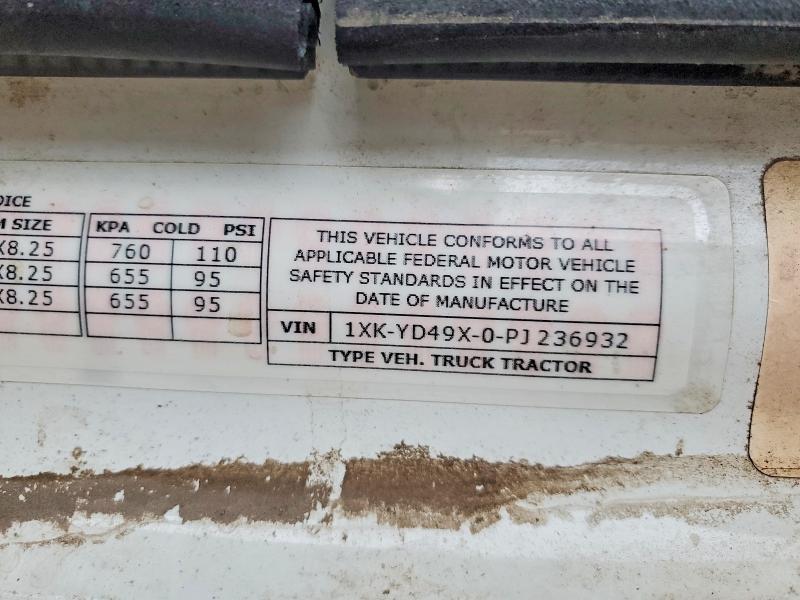 2023 Kenworth T680 Semi Truck