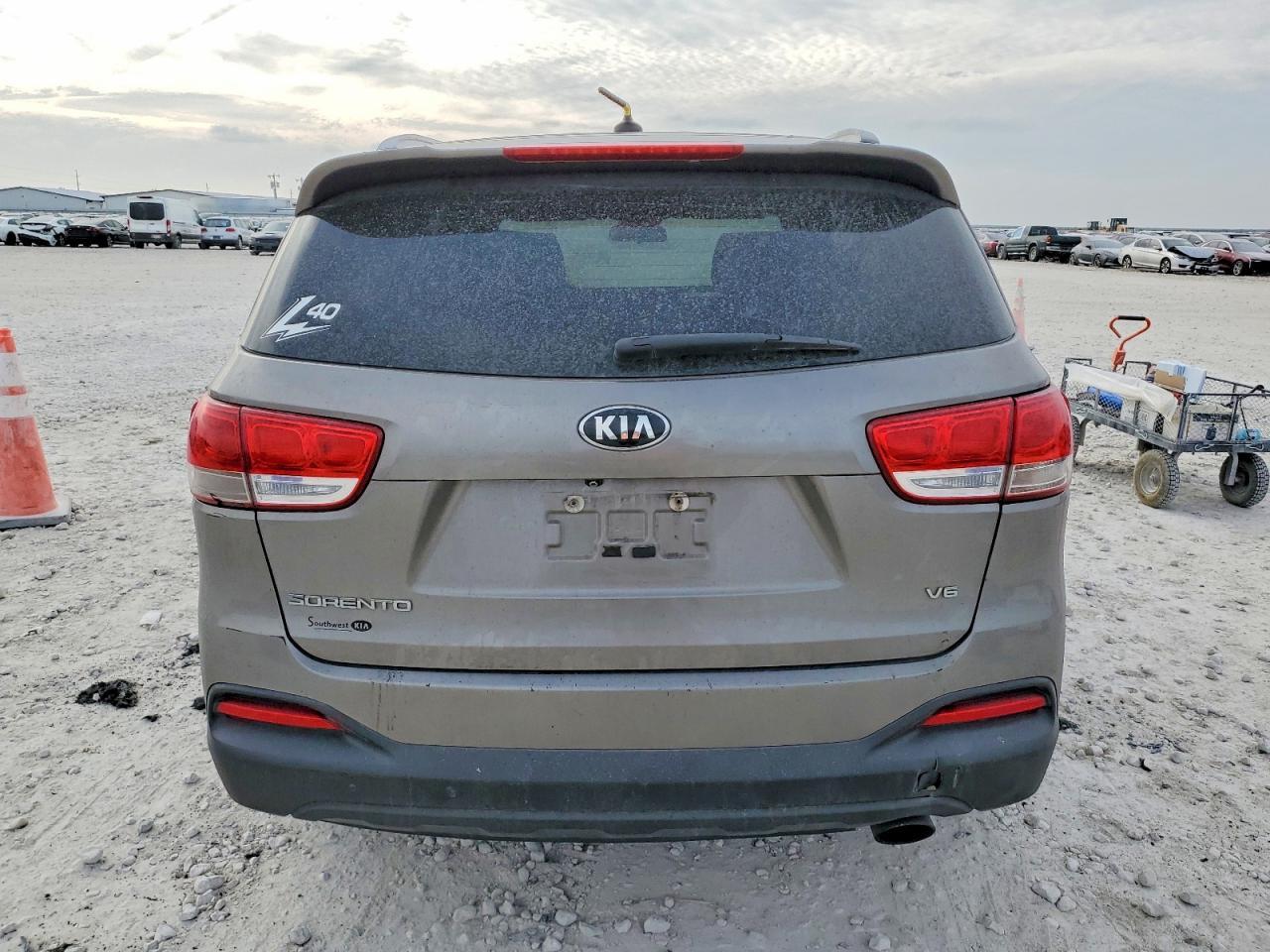 2017 KIA Sorento lx