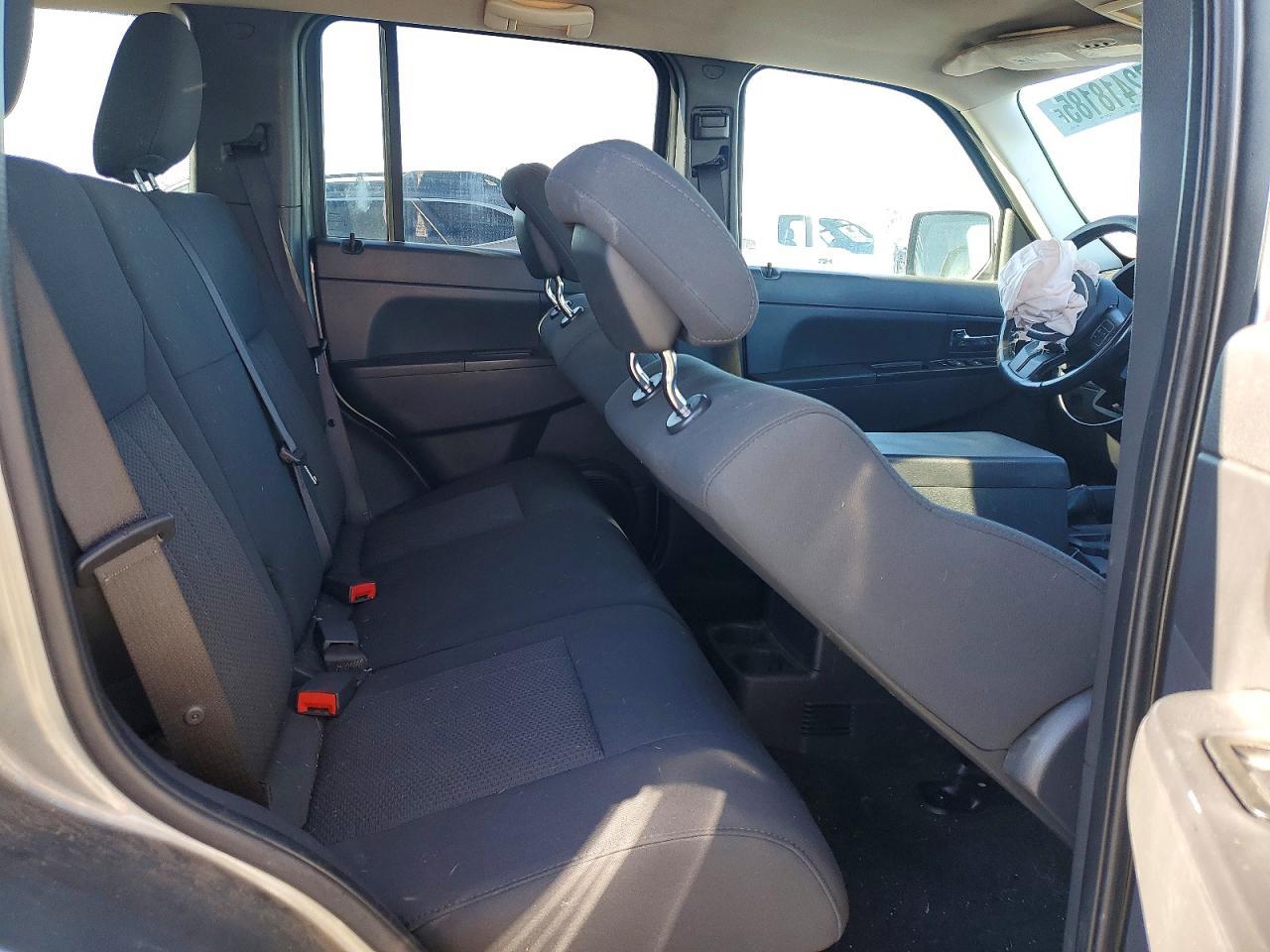 2012 Jeep Liberty Sport