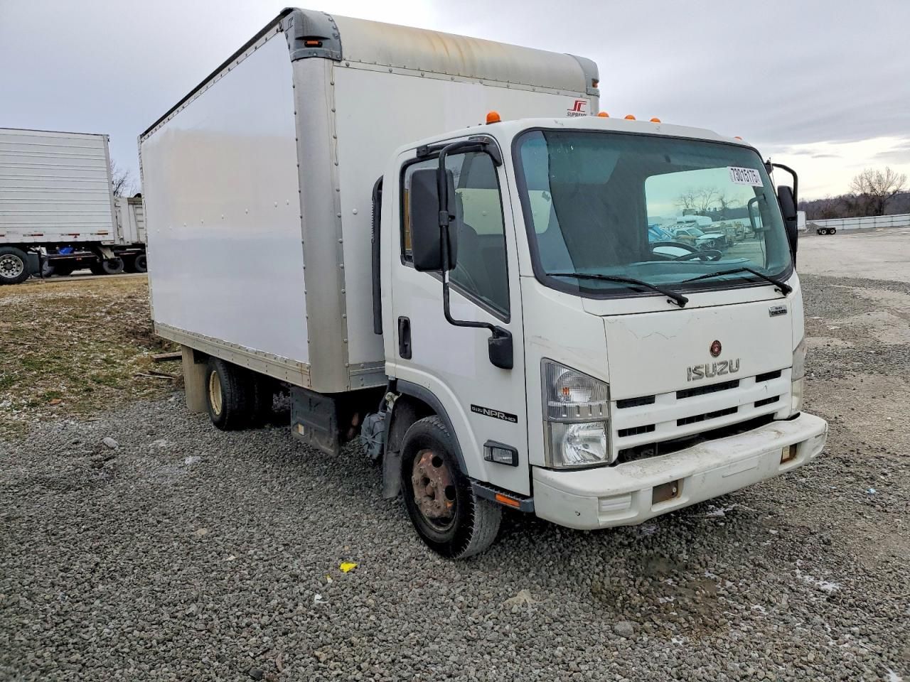 2015 Isuzu NPR HD BOX Truck
