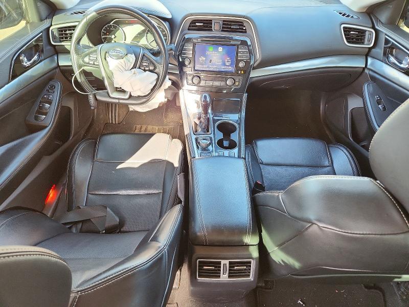 2021 Nissan Maxima sv