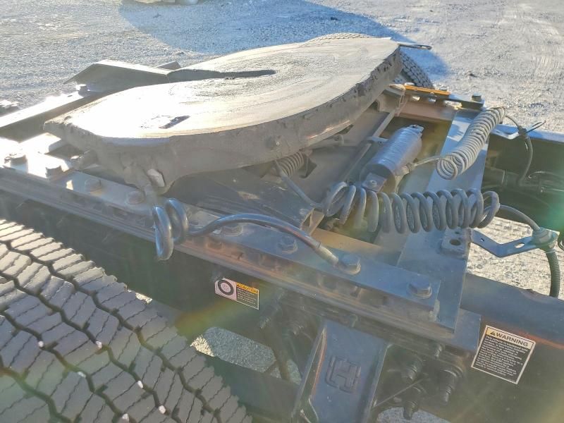 2017 Kenworth T370 Semi Truck