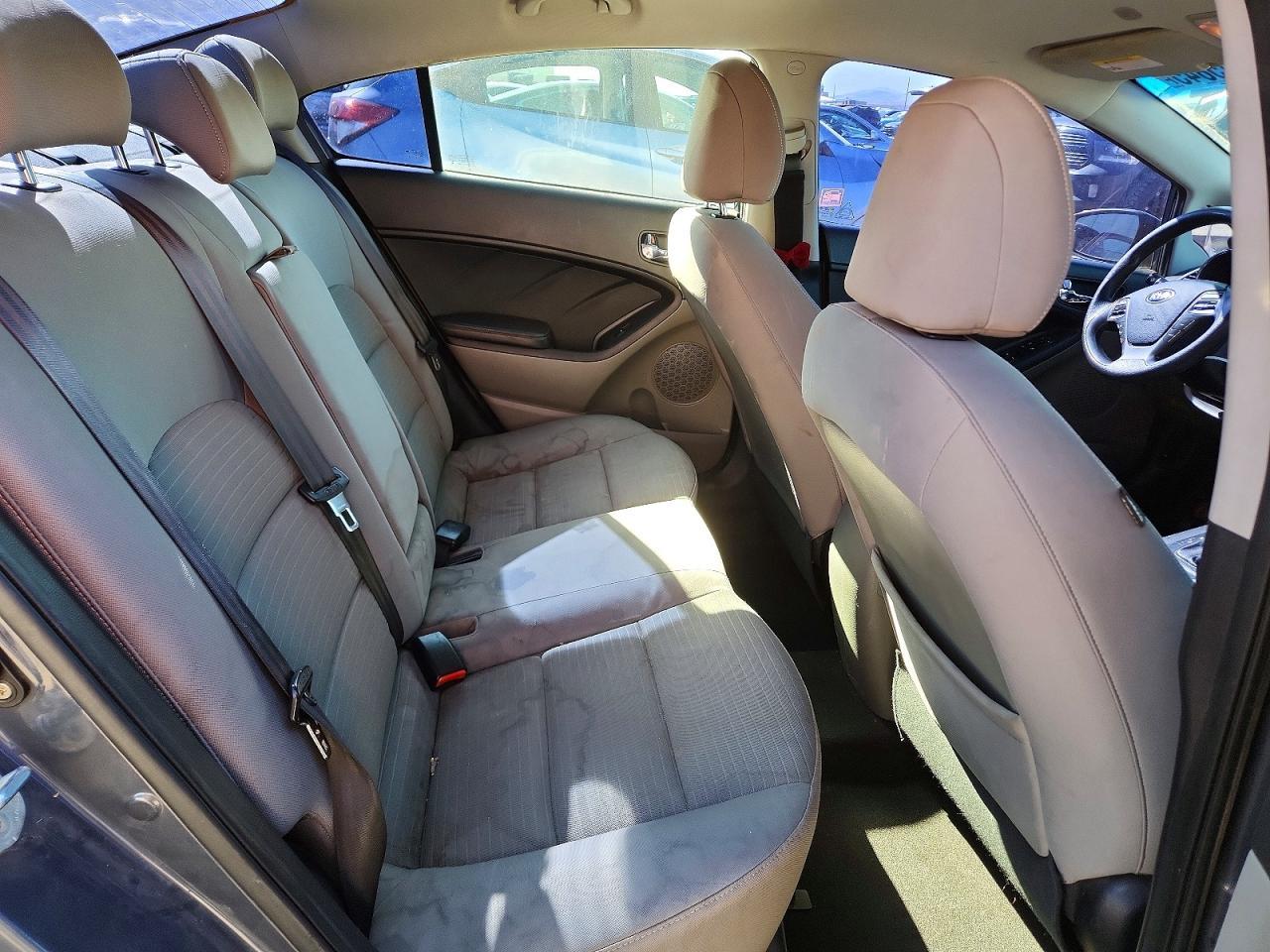 2015 KIA Forte lx
