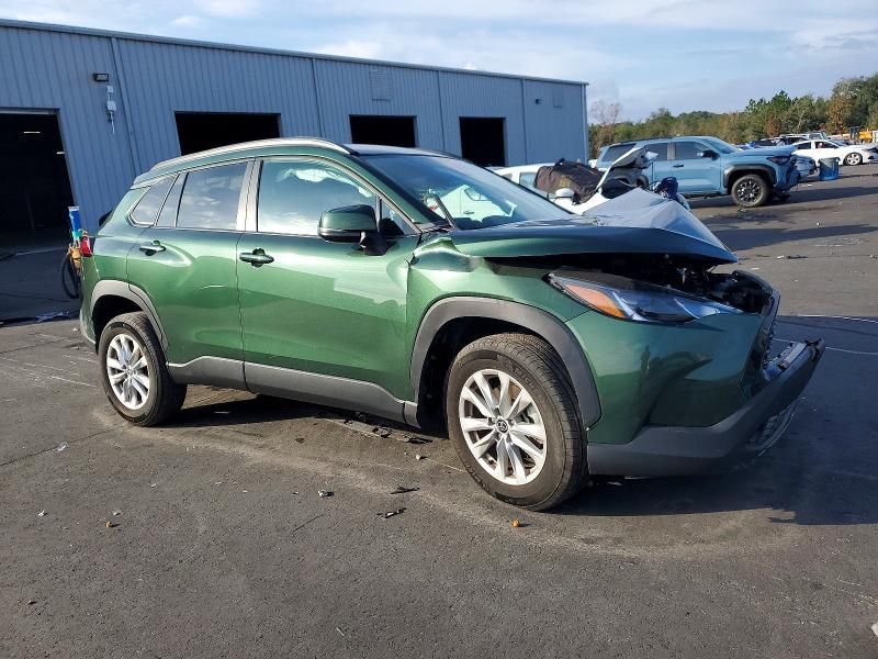 2022 Toyota Corolla Cross le