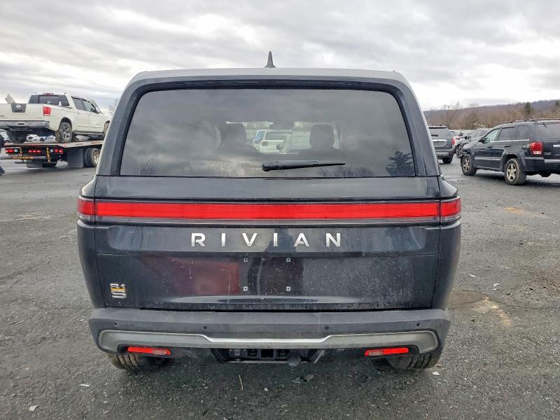 2022 Rivian R1S Launch Edition