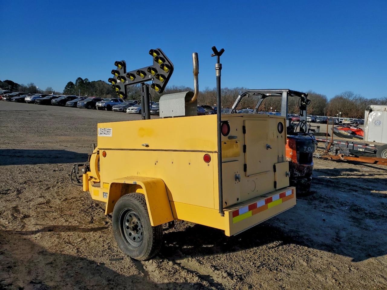 2000 Team Fenex Manhole Support Trailer