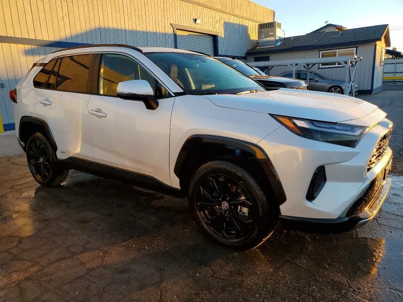 2025 Toyota Rav4 se